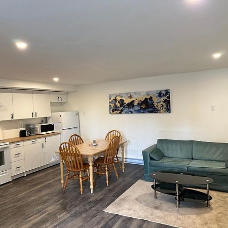 Central Halifax One Bedroom Apartment In Clayton Park Exteriör bild
